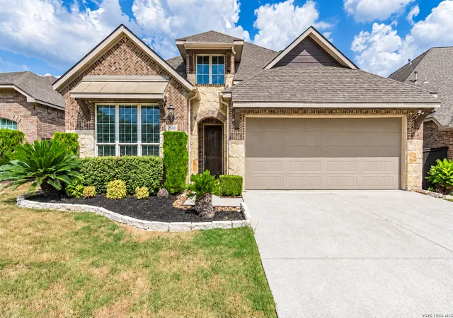 Photo 1 of Single family home for sale at 25610 Water St, San Antonio, TX 78255 | MLS# 2019103 | Listing updated on 2026-10-27