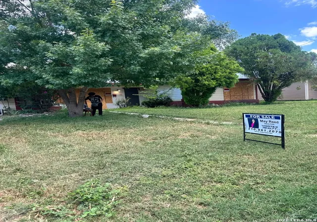 Single family home for sale at 135 Savannah Dr, San Antonio, TX 78213 | MLS# 2019374