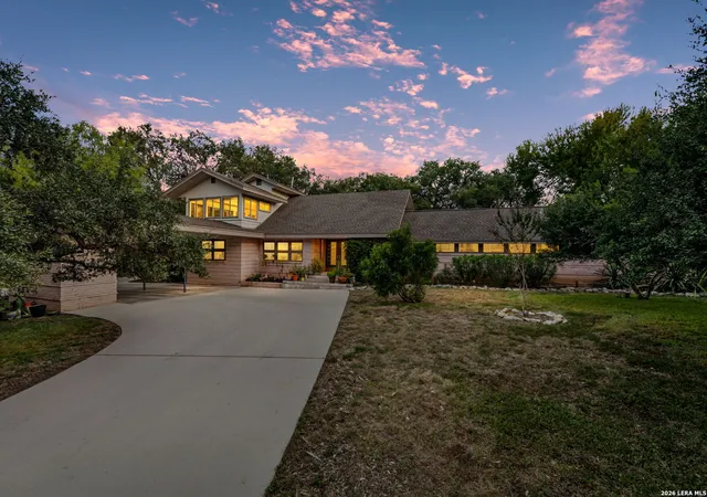 Photo 1 of Single family home for sale at 106 Mecca Dr, Hollywood Park, TX 78232 | MLS# 2019907 | Listing updated on 2026-10-28