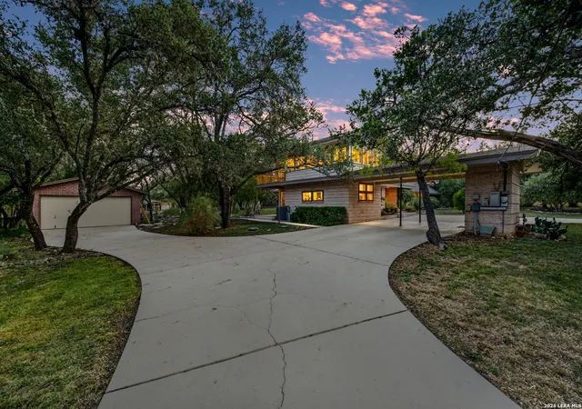 Photo 4 of Single family home for sale at 106 Mecca Dr, Hollywood Park, TX 78232 | MLS# 2019907 | Listing updated on 2026-10-28