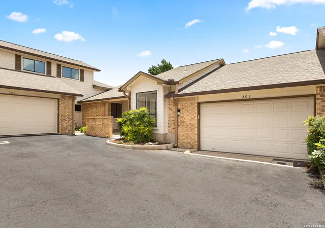 Photo 4 of Condo for sale at 655 N Loop 337 #202, New Braunfels, TX 78130 | MLS# 2021692 | Listing updated on 2026-10-21