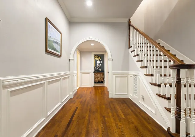 Photo 4 of Single family home for sale at 5 Reading Ln, San Antonio, TX 78257 | MLS# 2022080 | Listing updated on 2026-10-27