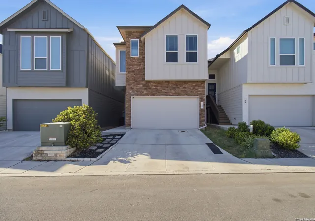 Photo 1 of Condo for sale at 8851 Oakland Rd #15, San Antonio, TX 78240 | MLS# 2022878 | Listing updated on 2026-10-26