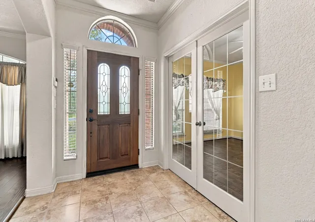 Photo 4 of Single family home for sale at 1819 Slumber Pass, San Antonio, TX 78260 | MLS# 2023215 | Listing updated on 2026-10-24
