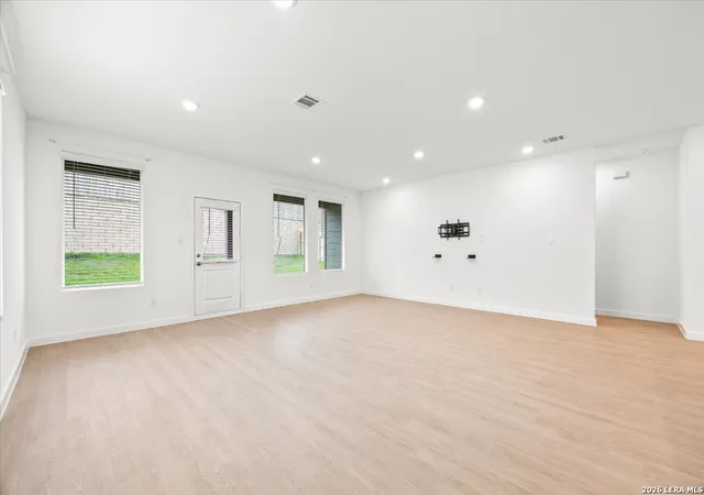 Photo 4 of Single family home for sale at 4044 Rock Ml Dam, San Antonio, TX 78245 | MLS# 2023744 | Listing updated on 2026-10-26