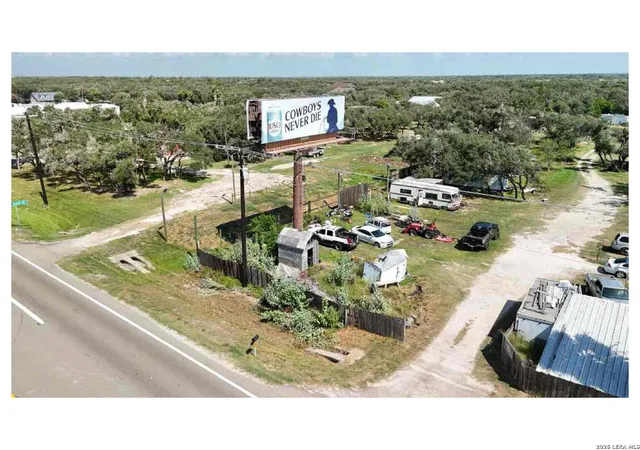 Photo 3 of Single family home for sale at 430 State Hwy 188, Aransas Pass, TX 78336 | MLS# 2023746 | Listing updated on 2026-10-26