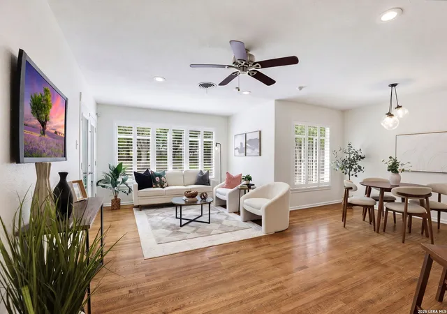Photo 4 of Single family home for sale at 622 Larkwood Dr, San Antonio, TX 78209 | MLS# 2023860 | Listing updated on 2026-10-20