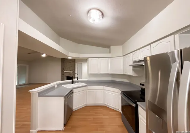 Photo 1 of Single family home for sale at 9210 Greens Pt, San Antonio, TX 78250 | MLS# 2023888 | Listing updated on 2026-10-26