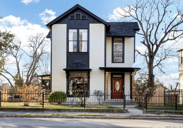 Single family home for sale at 1003 N Hackberry St, San Antonio, TX 78202 | MLS# 2023987