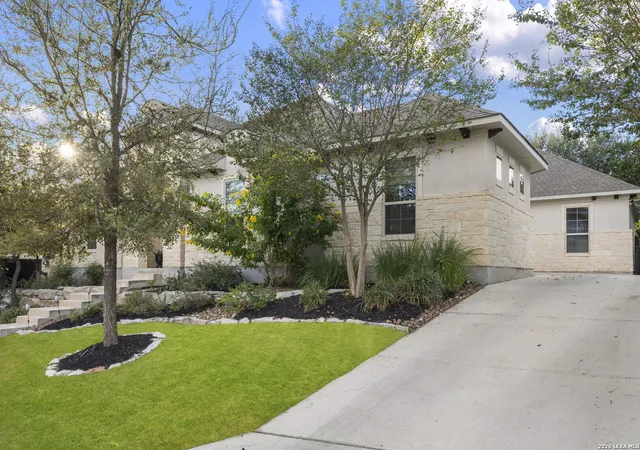 Photo 3 of Single family home for sale at 4113 Valleverde Vw, San Antonio, TX 78261 | MLS# 2024008 | Listing updated on 2026-10-21
