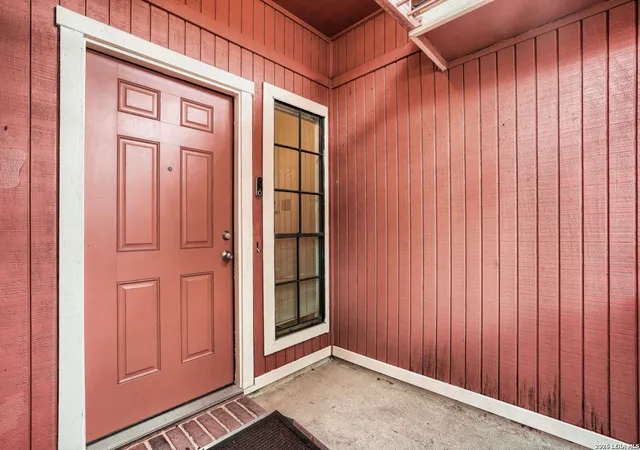Photo 2 of Sale Pending at 8651 Quail Whisper, San Antonio, TX 78250 | MLS# 2024302 | Listing updated on 2026-10-29