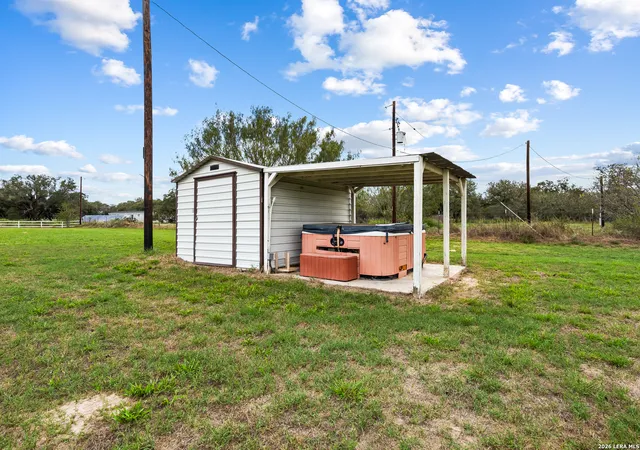 Photo 2 of Single family home for sale at 4320 County Rd 331, Floresville, TX 78114 | MLS# 2024342 | Listing updated on 2026-10-27