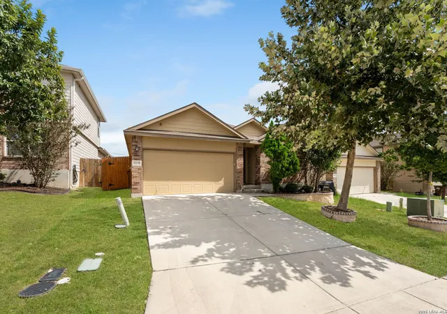 Photo 1 of Single family home for sale at 11135 Crk Eagle, San Antonio, TX 78245 | MLS# 2024495 | Listing updated on 2026-10-26