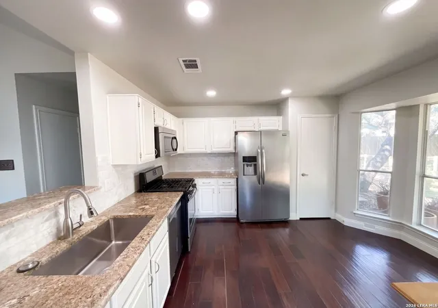 Photo 1 of Single family home for sale at 8703 Silver Quail, San Antonio, TX 78250 | MLS# 2024664 | Listing updated on 2026-10-23