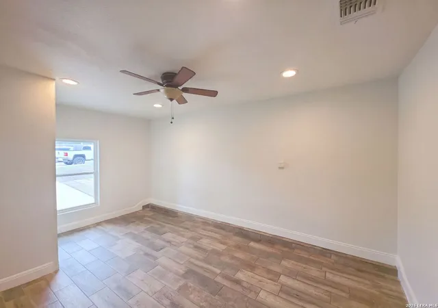 Photo 3 of Single family home for sale at 8703 Park Mdws, Converse, TX 78109 | MLS# 2024786 | Listing updated on 2026-10-21