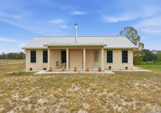 Single family home for sale at 142 Chaparral, Floresville, TX 78114 | MLS# 2024883