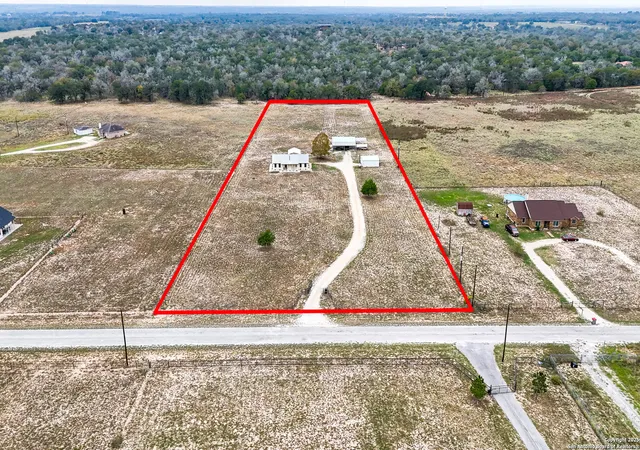 Photo 1 of Single family home for sale at 142 Chaparral, Floresville, TX 78114 | MLS# 2024883 | Listing updated on 2026-10-20