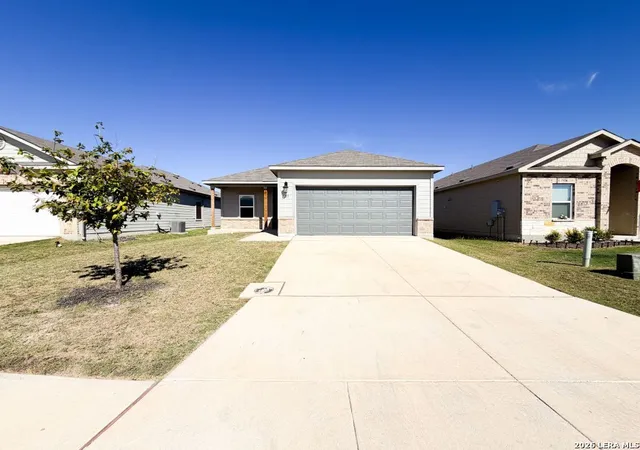 Photo 1 of Single family home for sale at 3215 Farm Oak, San Antonio, TX 78223 | MLS# 2024894 | Listing updated on 2026-10-20