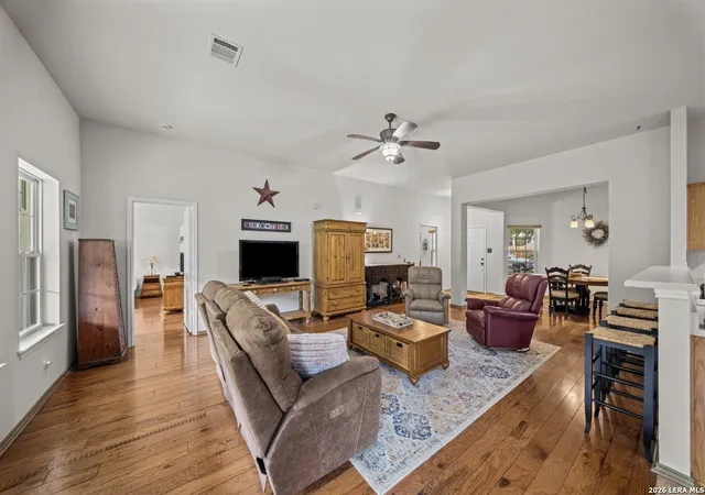 Photo 3 of Single family home for sale at 4850 Roan Brk, San Antonio, TX 78251 | MLS# 2024900 | Listing updated on 2026-10-21