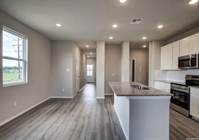 Photo 3 of Single family home for sale at 2503 Pink Pearl Dr, San Antonio, TX 78224 | MLS# 2025016 | Listing updated on 2026-10-21