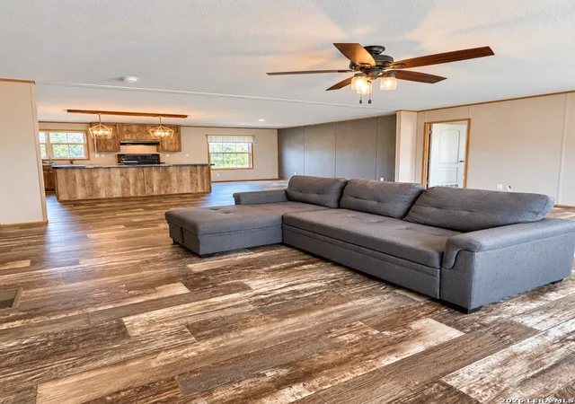 Photo 3 of Single family home for sale at 99 Gonzales Ln, La Vernia, TX 78121 | MLS# 2025110 | Listing updated on 2026-10-21