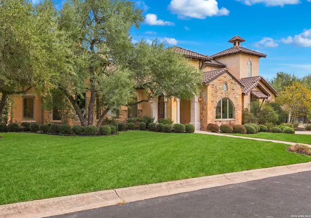 Photo 3 of Single family home for sale at 4 Esquire, San Antonio, TX 78257 | MLS# 2025133 | Listing updated on 2026-10-22