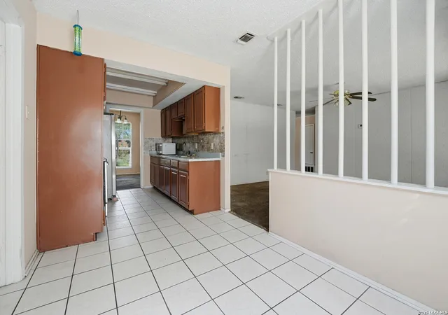 Photo 4 of Single family home for sale at 8610 Angel Valley, San Antonio, TX 78227 | MLS# 2025146 | Listing updated on 2026-10-29