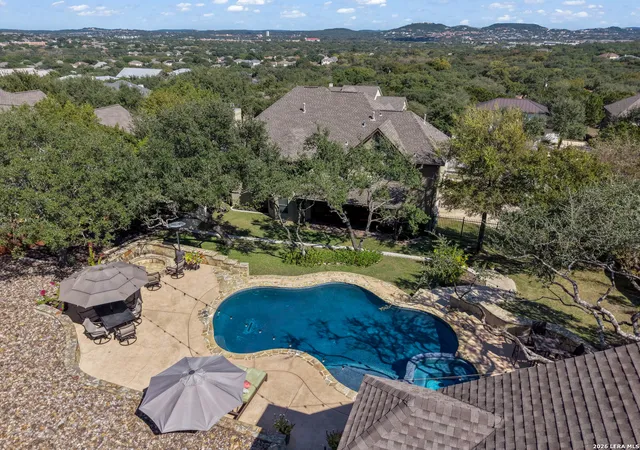 Photo 4 of Single family home for sale at 23711 Verde Riv, San Antonio, TX 78255 | MLS# 2025180 | Listing updated on 2026-10-21
