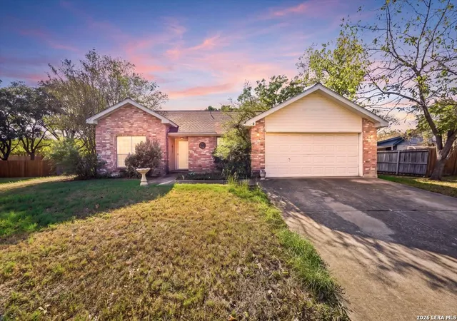 Single family home for sale at 104 River Mdw, Castroville, TX 78009 | MLS# 2025195