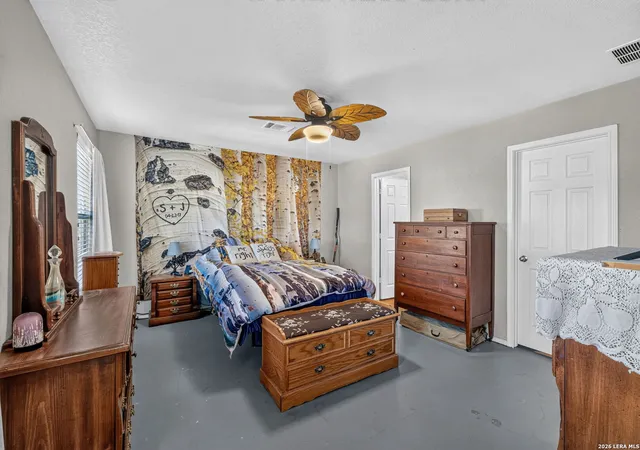 Photo 2 of Single family home for sale at 11507 Oaks Hike, San Antonio, TX 78245 | MLS# 2025203 | Listing updated on 2026-10-22