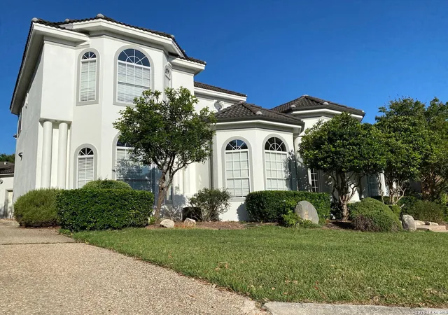 Photo 2 of Single family home for sale at 10 Kings Heath, San Antonio, TX 78257 | MLS# 2025223 | Listing updated on 2026-10-28