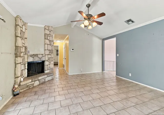 Photo 3 of Single family home for sale at 6719 Carters Blf, San Antonio, TX 78239 | MLS# 2025237 | Listing updated on 2026-10-22