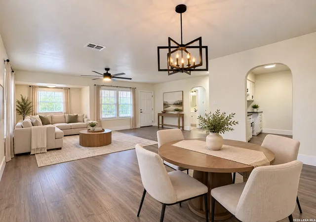 Photo 2 of Single family home for sale at 1149 Jennings, San Antonio, TX 78225 | MLS# 2025239 | Listing updated on 2026-10-24