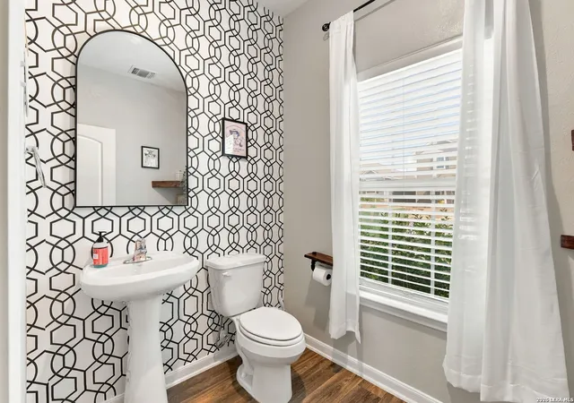 Photo 2 of Single family home for sale at 11006 Chatham Ct, Converse, TX 78109 | MLS# 2025243 | Listing updated on 2026-10-22