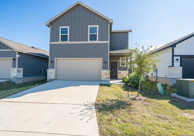 Photo 3 of Single family home for sale at 5810 Sendero Rnch, San Antonio, TX 78253 | MLS# 2025246 | Listing updated on 2026-10-22