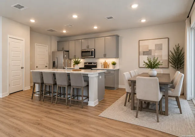 Photo 4 of Single family home for sale at 5810 Sendero Rnch, San Antonio, TX 78253 | MLS# 2025246 | Listing updated on 2026-10-22