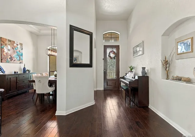 Photo 2 of Single family home for sale at 14906 Poplar Pass, San Antonio, TX 78254 | MLS# 2025276 | Listing updated on 2026-10-22