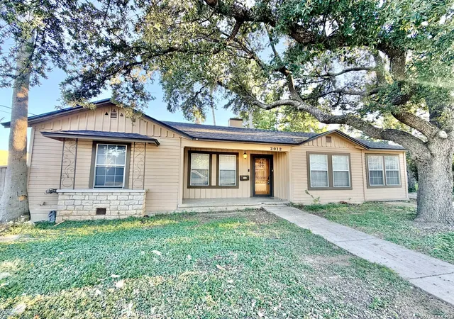 Photo 1 of Single family home for sale at 2012 Fresno, San Antonio, TX 78201 | MLS# 2025278 | Listing updated on 2026-10-27