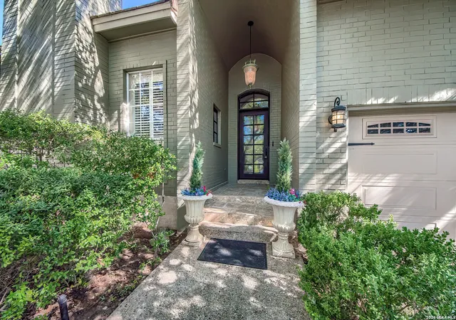 Photo 3 of Single family home for sale at 13787 Blf Villas Ct, San Antonio, TX 78216 | MLS# 2025458 | Listing updated on 2026-10-27