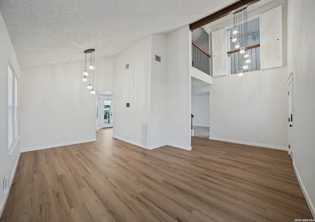 Photo 4 of Single family home for sale at 1226 Hayloft Ln, San Antonio, TX 78245 | MLS# 2025481 | Listing updated on 2026-10-27