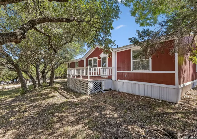 Photo 1 of Single family home for sale at 1238 Qappuella, Canyon Lake, TX 78133 | MLS# 2025505 | Listing updated on 2026-10-23