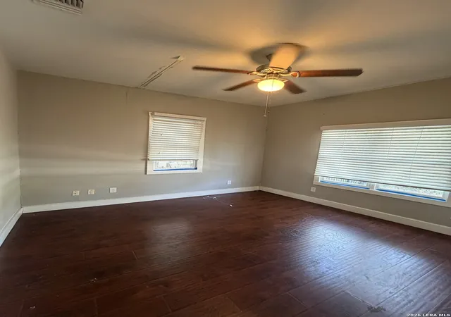 Photo 2 of Single family home for sale at 110 Glorietta, San Antonio, TX 78202 | MLS# 2025613 | Listing updated on 2026-10-23