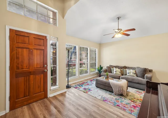 Photo 3 of Single family home for sale at 8019 Viking Trl, San Antonio, TX 78250 | MLS# 2025615 | Listing updated on 2026-10-24