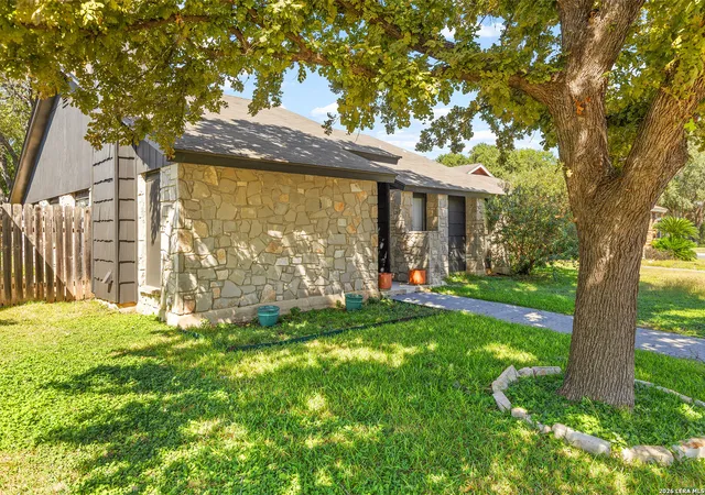 Photo 1 of Single family home for sale at 13735 George Rd, San Antonio, TX 78231 | MLS# 2025616 | Listing updated on 2026-10-29
