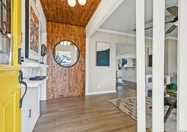 Photo 4 of Single family home for sale at 903 Mount Perkins, San Antonio, TX 78213 | MLS# 2025636 | Listing updated on 2026-10-23