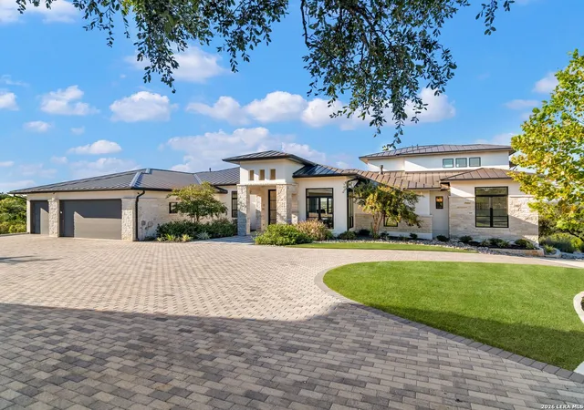 Photo 3 of Single family home for sale at 10702 Nina Ridge, San Antonio, TX 78255 | MLS# 2025669 | Listing updated on 2026-10-23