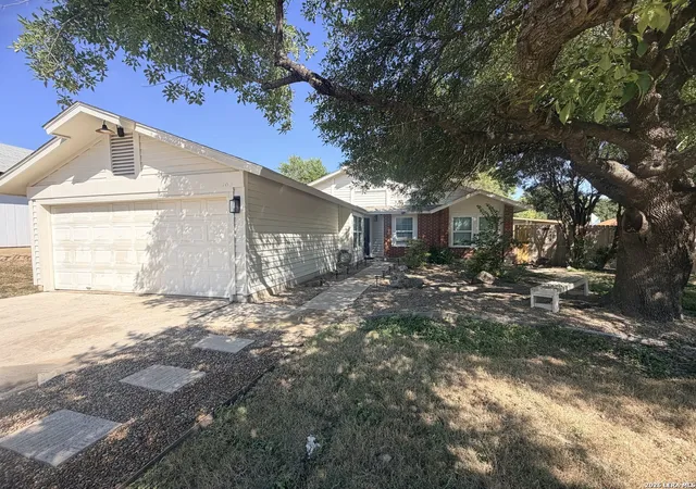 Photo 1 of Single family home for sale at 702 Cypressgreen, San Antonio, TX 78245 | MLS# 2025798 | Listing updated on 2026-10-23