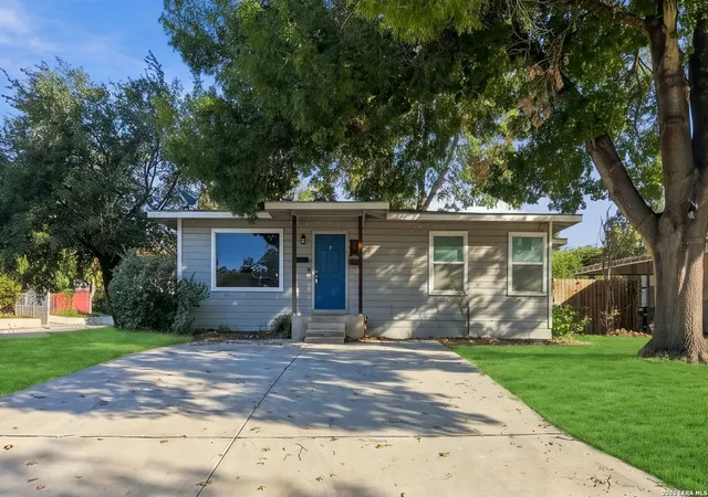Photo 1 of Single family home for sale at 703 Cravens, San Antonio, TX 78223 | MLS# 2025802 | Listing updated on 2026-10-23