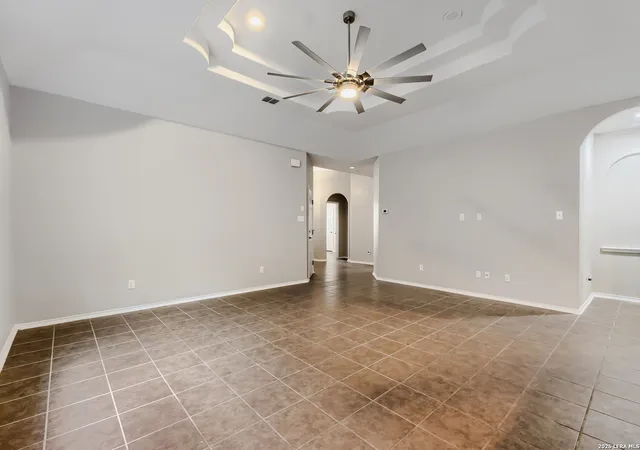 Photo 4 of Single family home for sale at 4014 Grissom Rdg, San Antonio, TX 78251 | MLS# 2025815 | Listing updated on 2026-10-26