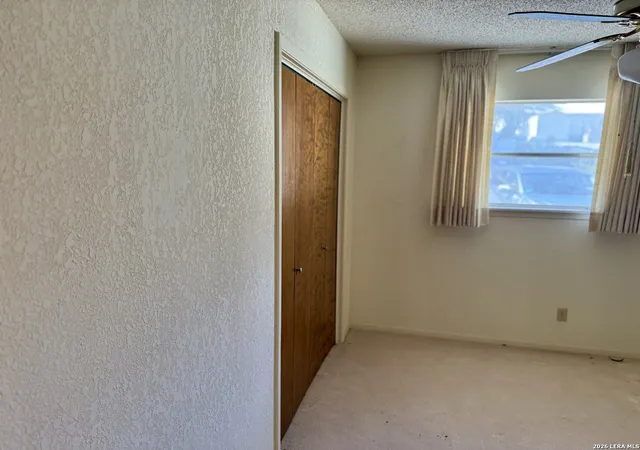 Photo 4 of Single family home for sale at 116 Creekview, Canyon Lake, TX 78133 | MLS# 2025841 | Listing updated on 2026-10-25